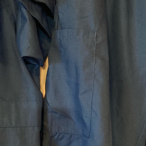 XL Life Line Vivid Blue Scrubs - Picture 8 of 12